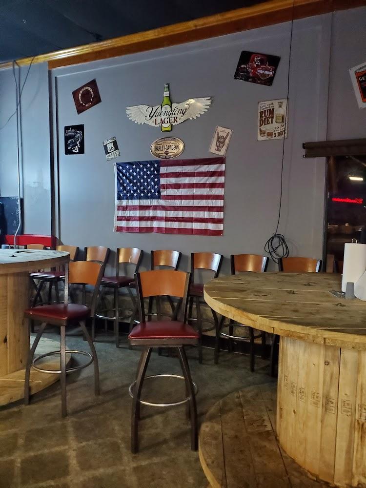 Bulldog's Sports Bar & Grill